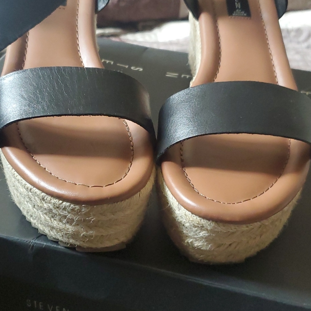 Wedge sandals - Picture 6 of 8